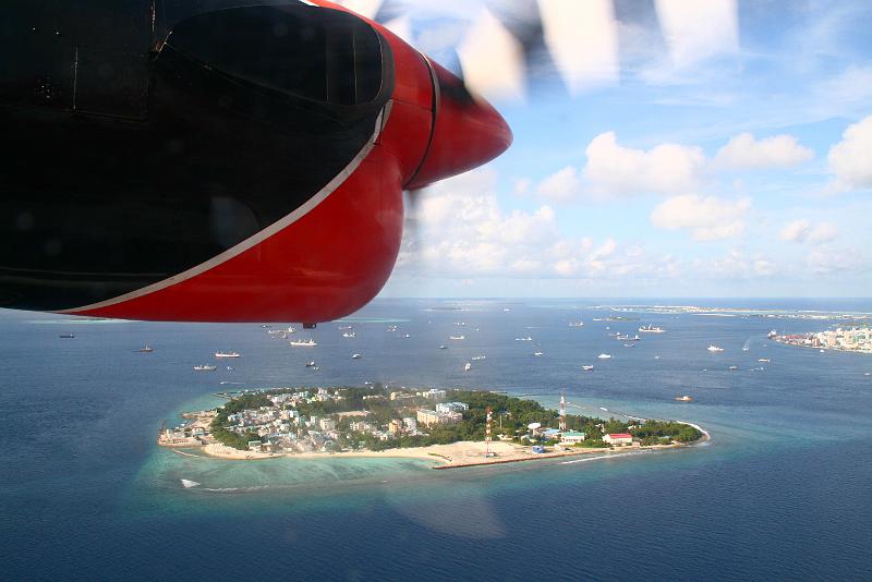 Maldives from the air (51).jpg
